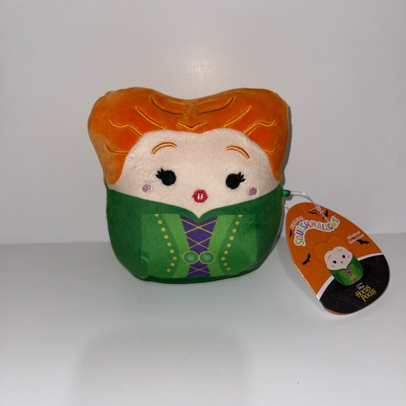 Squishmallows Winifred, Sarah & Mary Hocus Pocus 5" Stuffed Plush - Picture 3 of 15